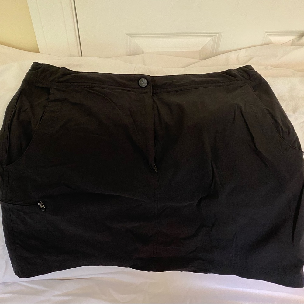 Women’s skort